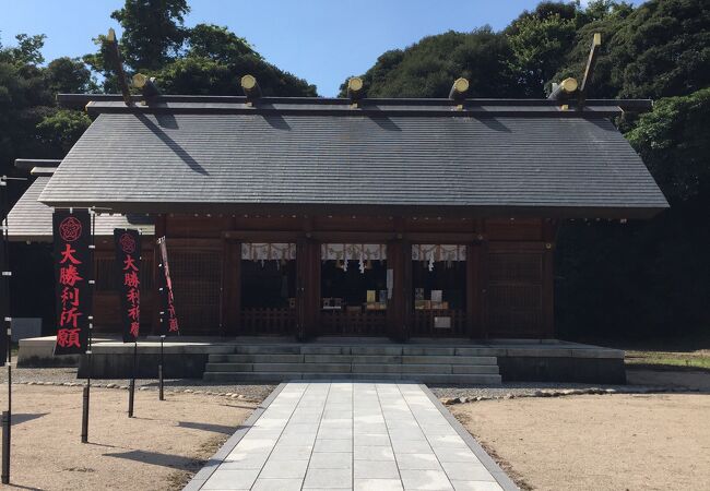 松江城内にある護国神社