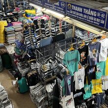 この中からお気に入りの一枚を見つけるのは難しいですね。