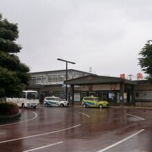 横がＪＲ武生駅