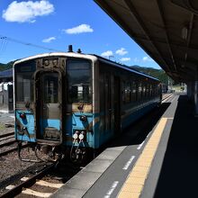 予讃線の列車