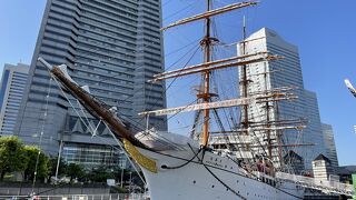 美しいと感じる船