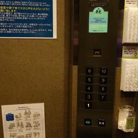 エレベータの綿棒