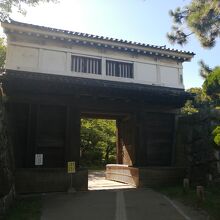 岡口門