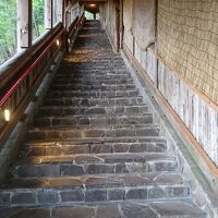 露天風呂に行く途中に通る階段