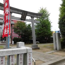 西新井氷川神社