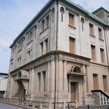 旧大和田銀行跡を利用した博物館