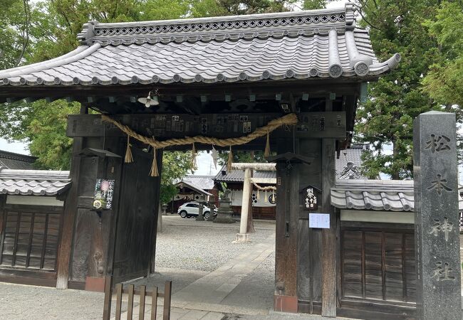 松本城の北側にある神社