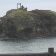 淤岐ノ島の様子です