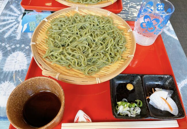 もろへいや麦切りがおいしい