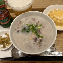 糖朝カフェ 横浜ランドマークプラザ店