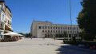 セントラル広場