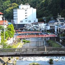 温泉街の様子