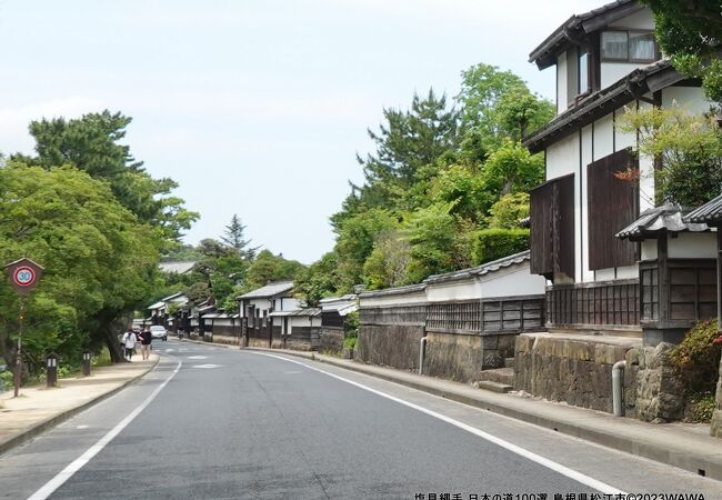 日本の道100選にも選定される塩見繩手