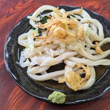 冷や野菜天うどん