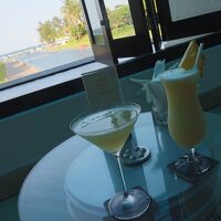 インフィニティバー。16時からハッピーアワー