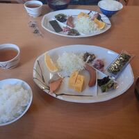 朝食は5時半から。ご飯みそ汁はお代わりできます。