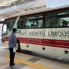 終点の下車客は２人