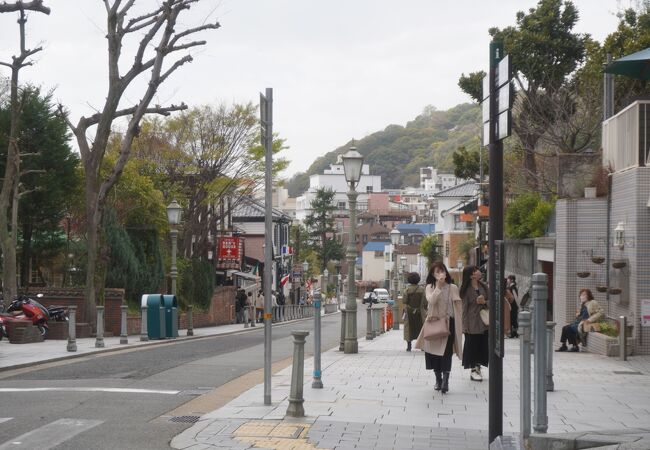 北野異人館街のメインストリートといった雰囲気です