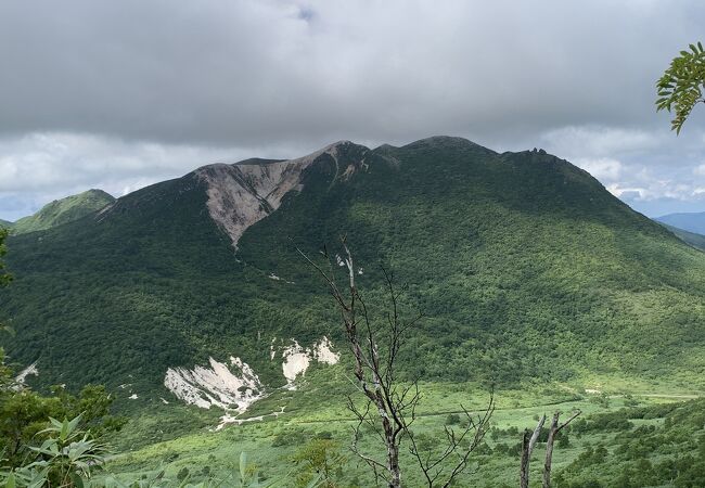 １時間ほどで登れるイワオヌプリ