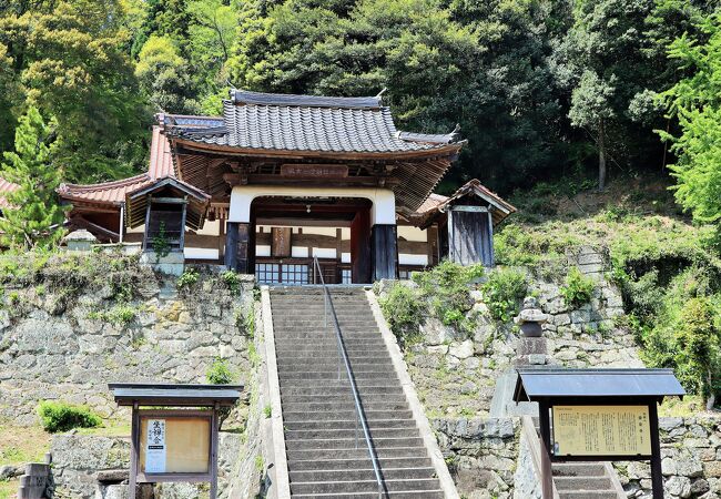 栄泉寺