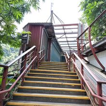 烏來台車駅への階段