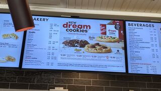 ドーナツ、クッキーが充実のコーヒー屋さん