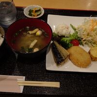 朝食