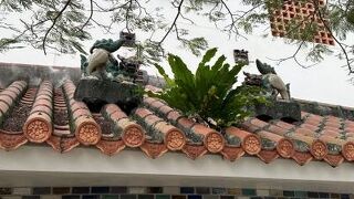 焼き物を眺めながら