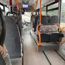 オシャレでキレイな車内