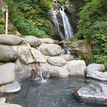 新高湯温泉 五つの絶景露天風呂 吾妻屋旅館