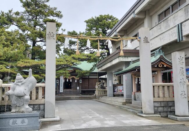 岩屋神社