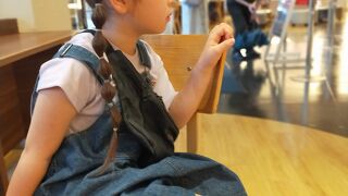 スニーカーを探しに