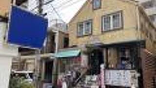 IZA 江ノ島ゲストハウス&バー