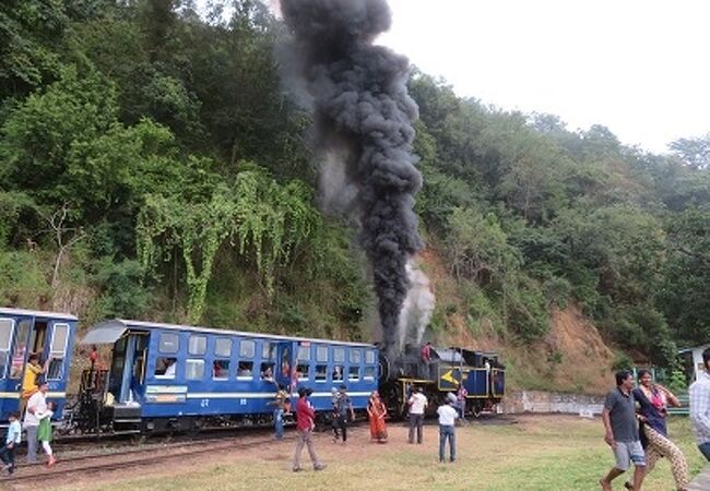 ニルギリ山岳鉄道