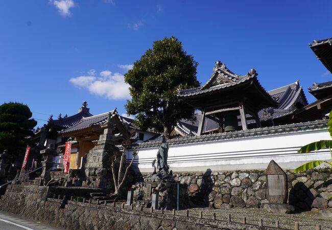 蓮華寺