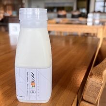 ジャージー牛乳