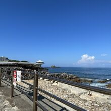 露天風呂の外から