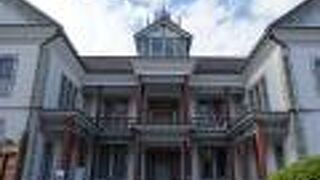 無料で見学出来る旧新潟県議会議事堂