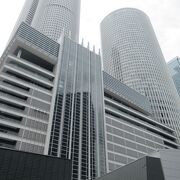 名古屋駅と直結しています