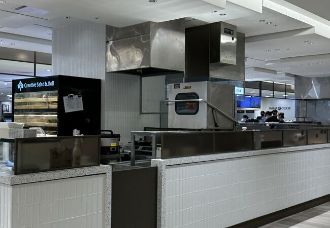 ロッテ百貨店 明洞本店地下食品街 クチコミ・アクセス・営業時間|ソウル【フォートラベル】