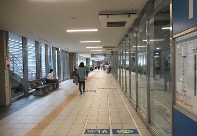 名古屋駅バスターミナルから乗りました