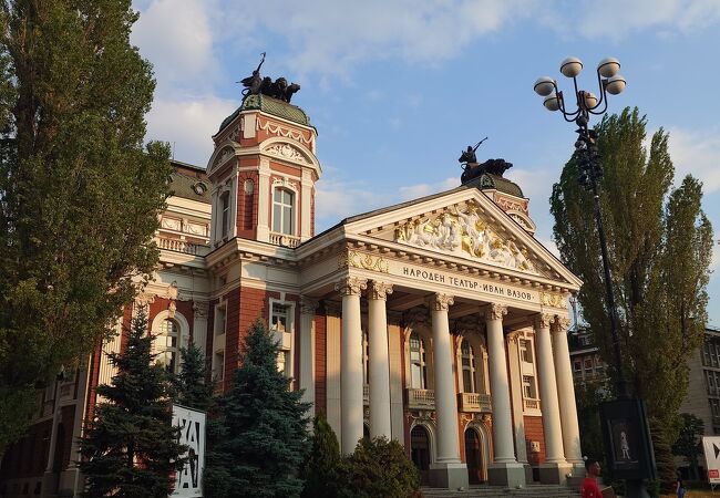 イヴァン ヴァゾフ国立劇場