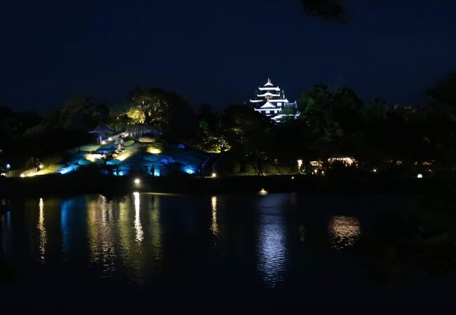 岡山後楽園 夜間特別開園「夏の幻想庭園」