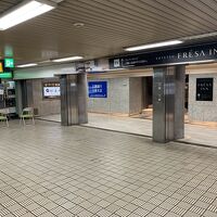 地下道直結の出入口