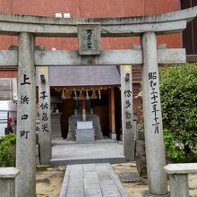 万四郎神社