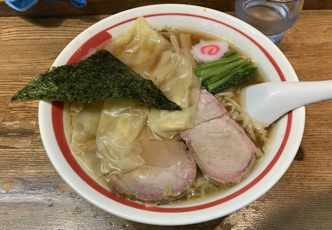 カウンター７席だけ白河ラーメン