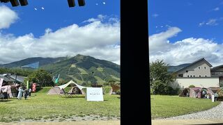 Snow Peak LAND STATION HAKUBA