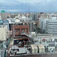 江坂駅前