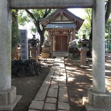 浅間神社の参道。