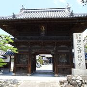 田園風景にあるお寺